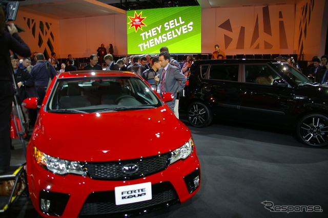 KIAのプレスカンファレンス