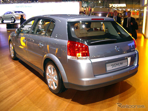【ジュネーブショー2003速報】オペル『シグナム』に競合車は無い