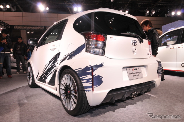 トヨタ iQ スーパーチャジャーコンセプト