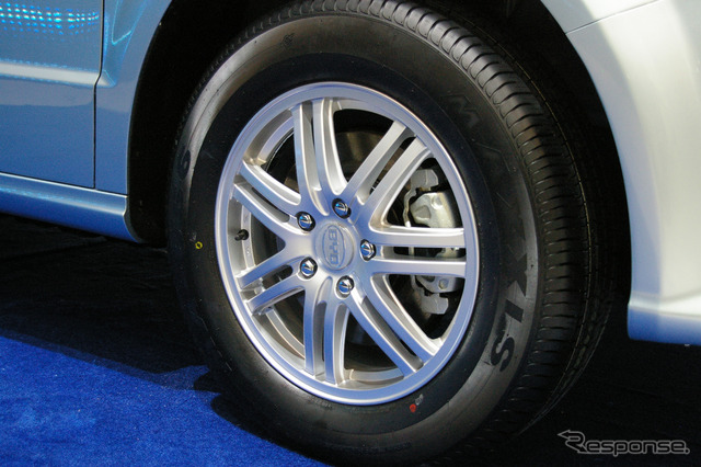 BYD e6