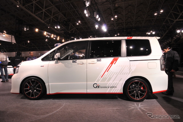 トヨタ ヴォクシー Gスポーツコンセプト