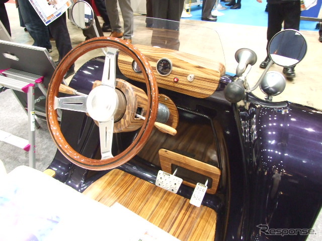 TakayanagiブースのMiluira EV
