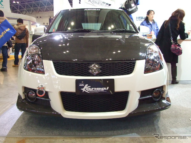 スズキ・スイフトスポーツ・ベースの「Kansai SWIFT SPORT(ZC31S)」(HKS関西サービス)