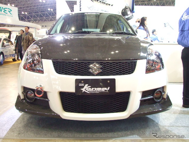 スズキ・スイフトスポーツ・ベースの「Kansai SWIFT SPORT(ZC31S)」(HKS関西サービス)