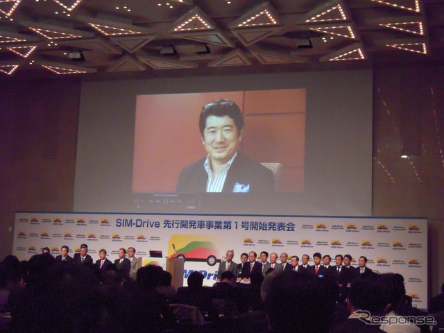 奥山氏