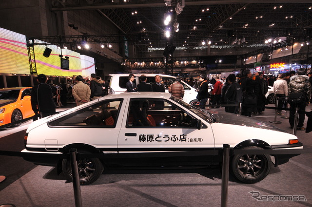 トヨタ スプリンタートレノ AE86 イニシャルD仕様