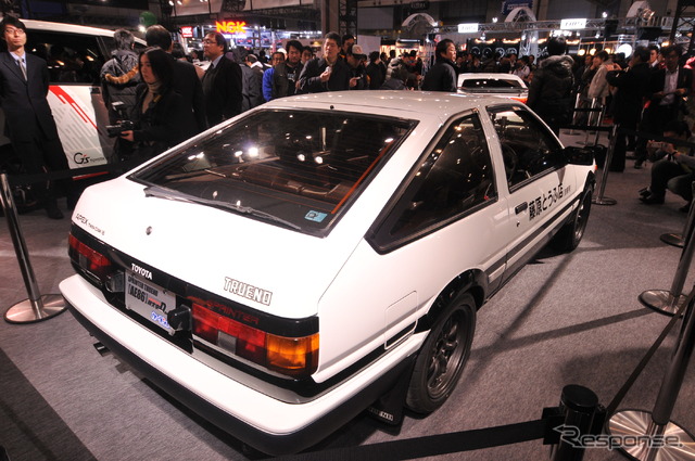 トヨタ スプリンタートレノ AE86 イニシャルD仕様