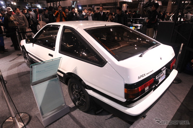 トヨタ スプリンタートレノ AE86 イニシャルD仕様