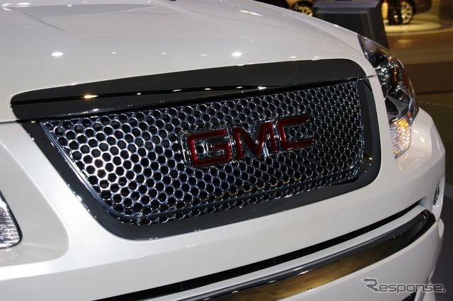GMC アカディア デナリ