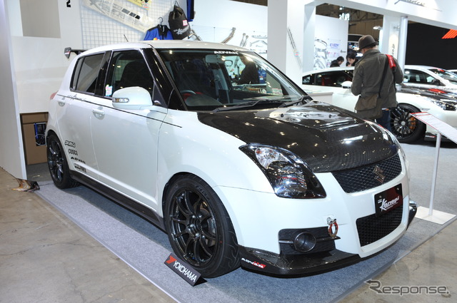 スズキ・スイフトスポーツ・ベースの「Kansai SWIFT SPORT(ZC31S)」(HKS関西サービス)