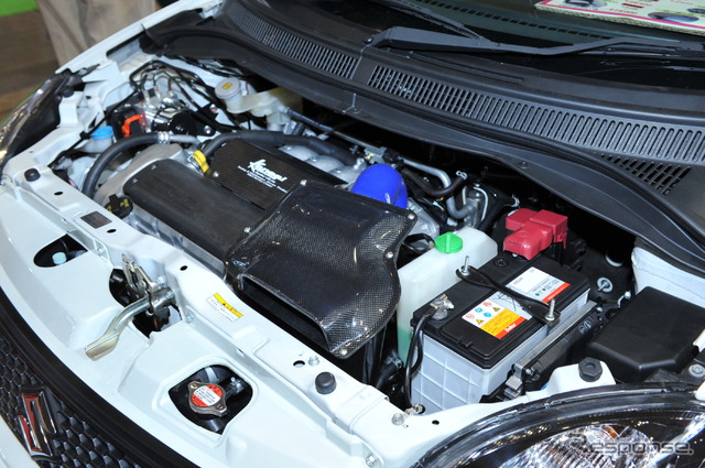 スズキ・スイフトスポーツ・ベースの「Kansai SWIFT SPORT(ZC31S)」(HKS関西サービス)