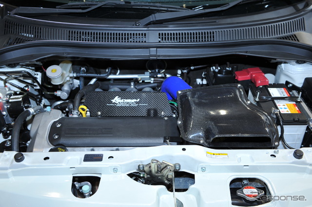 スズキ・スイフトスポーツ・ベースの「Kansai SWIFT SPORT(ZC31S)」(HKS関西サービス)