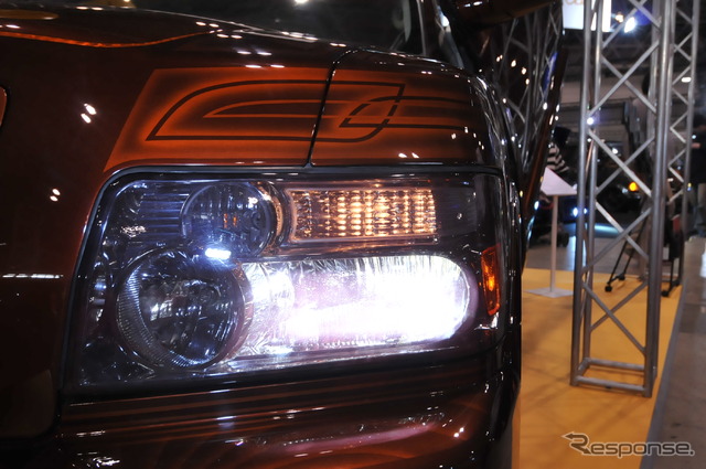 インフィニティ QX56「Pimp My QX」（J-LUG）