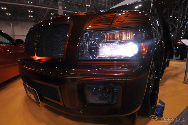 インフィニティ QX56「Pimp My QX」（J-LUG）