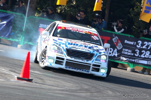 D1グランプリのKICK OFF DEMO RUN
