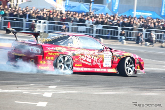 D1グランプリのKICK OFF DEMO RUN