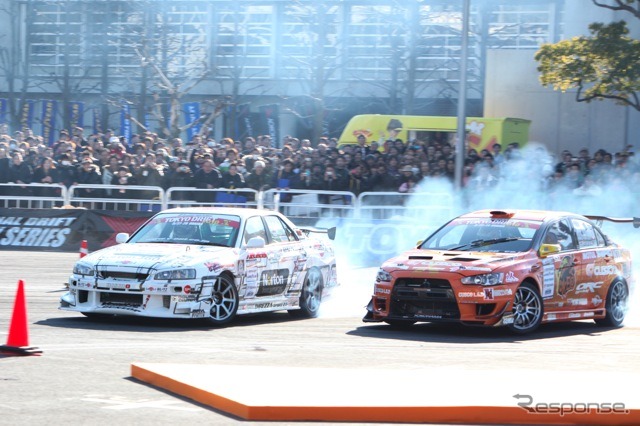 D1グランプリのKICK OFF DEMO RUN