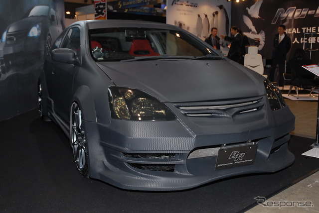 ホンダ シビック「Black Racing Art factory CIVIC」(Black Racing)