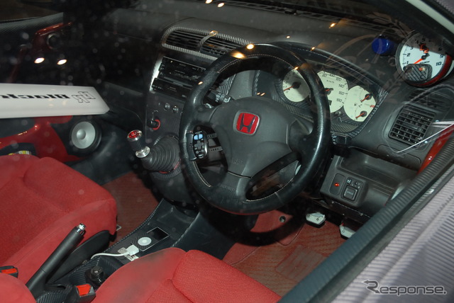 ホンダ シビック「Black Racing Art factory CIVIC」(Black Racing)