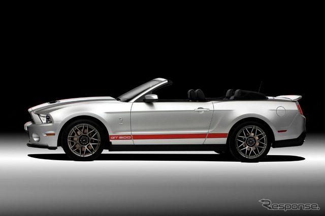 シェルビー GT500 2011年モデル