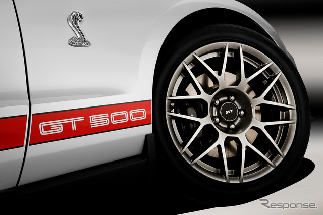 シェルビー GT500 2011年モデル