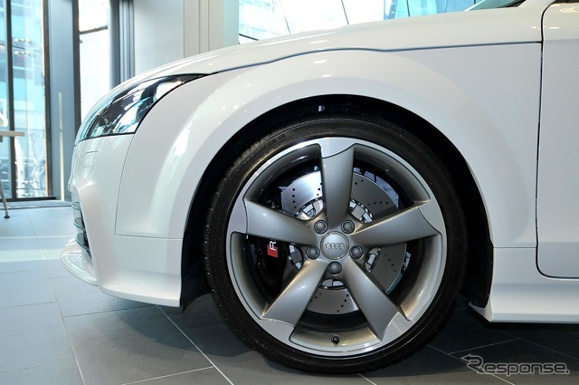 TT RS