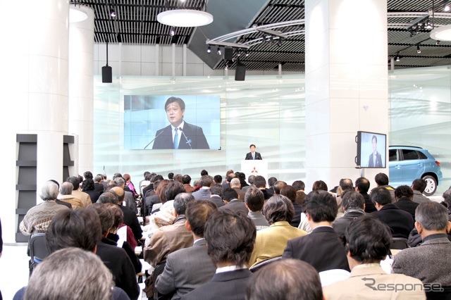 益子社長、17日、RVR発表会