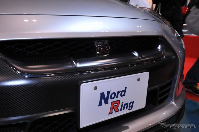 日産 GT-R カーボンパーツ装着車(ベストカー)