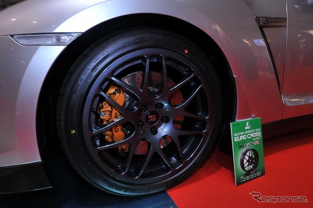 日産 GT-R カーボンパーツ装着車(ベストカー)