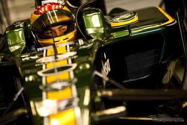 F1