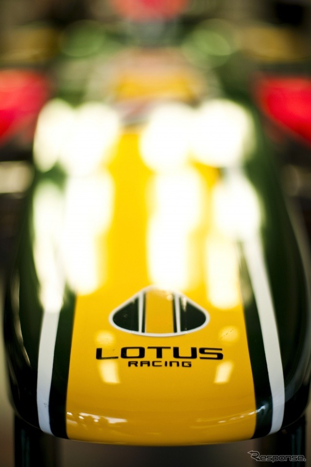F1
