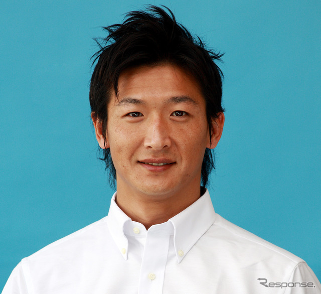 SUPER GT 井出有治選手