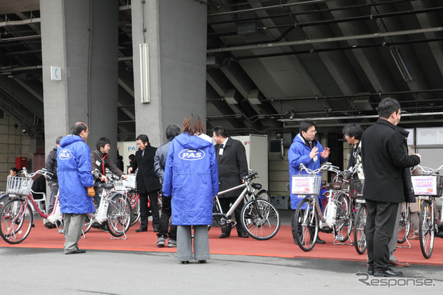 PAS 2010年モデル