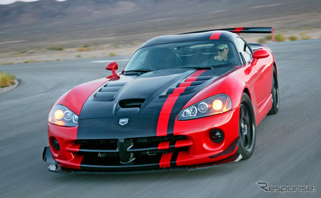 バイパーSRT10ACR