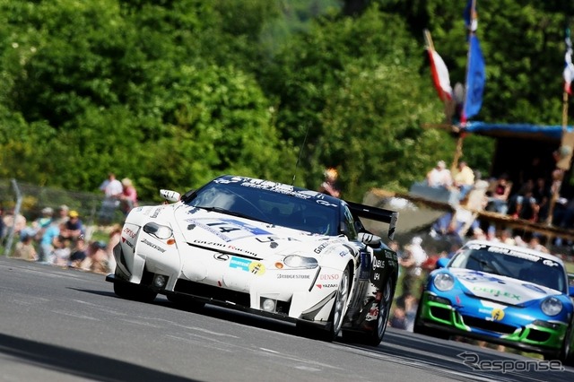 GAZOO RacingレクサスLF-A（2009年ニュルブルリンク24時間耐久レース参戦車）