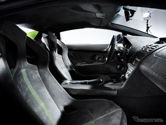 ランボルギーニ ガヤルド LP570-4 スーパーレジェーラ