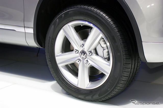 VW トゥアレグ ハイブリッド