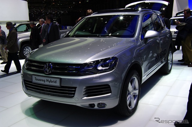 VW トゥアレグ ハイブリッド