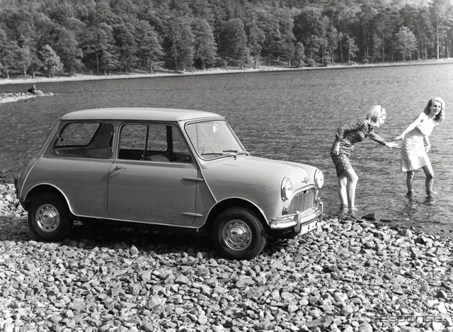 モーリス・ミニ・マイナー（写真は1964年式）