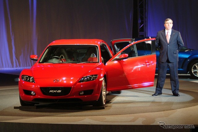 【マツダ『RX-8』写真蔵】発表会で撮った! ---写真30点