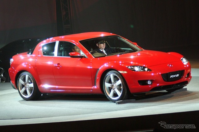 【マツダ『RX-8』写真蔵】発表会で撮った! ---写真30点