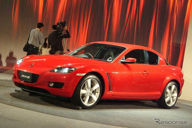 【マツダ『RX-8』写真蔵】発表会で撮った! ---写真30点