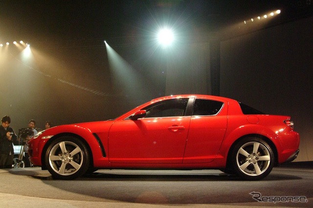 【マツダ『RX-8』写真蔵】発表会で撮った! ---写真30点