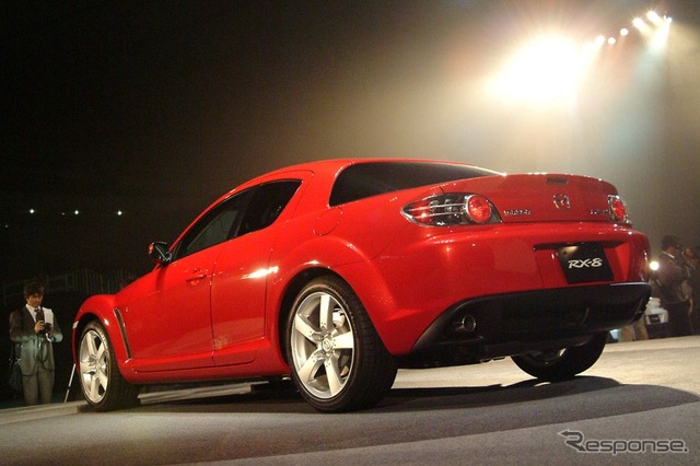 【マツダ『RX-8』写真蔵】発表会で撮った! ---写真30点