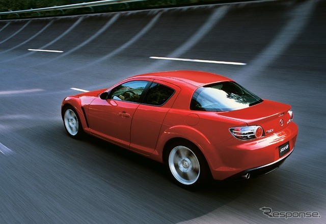 【マツダ『RX-8』写真蔵】独創的なスポーツカースタイリング