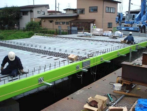 角太橋。秋田県秋田市牛島、猿田川端橋の現場施工状況