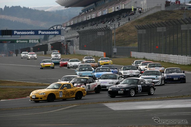 2010年は5周年記念として2つのクラスが新設される（写真は2009年最終戦）