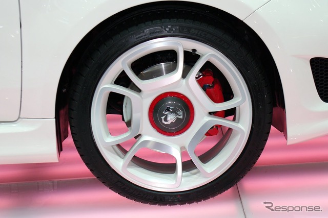 アバルト 500C