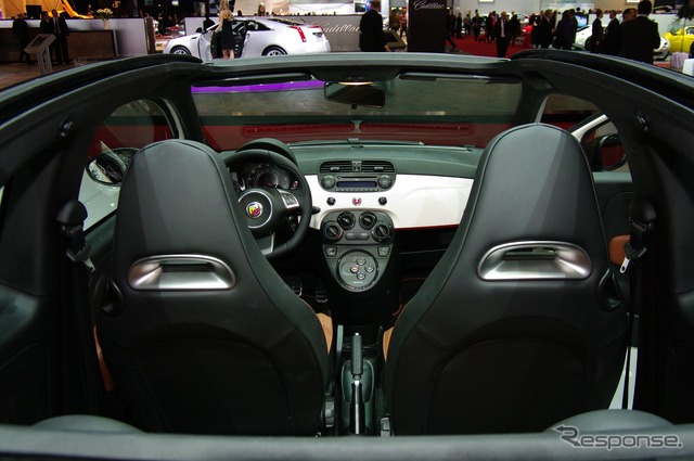 アバルト 500C