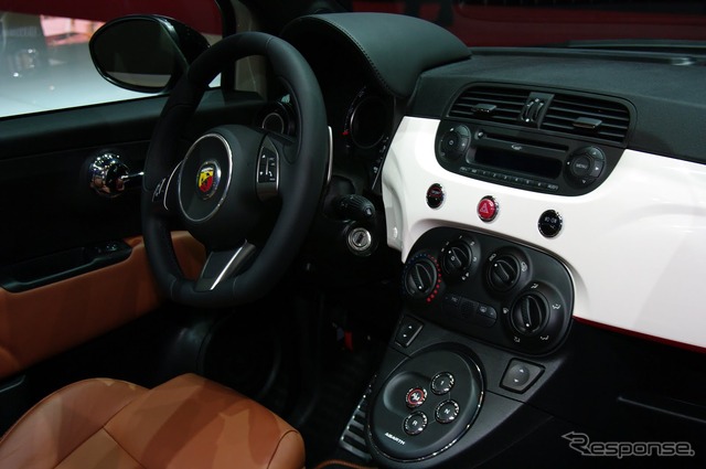 アバルト 500C